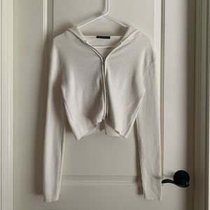 Brandy Melville John Galt White Arden Hoodie